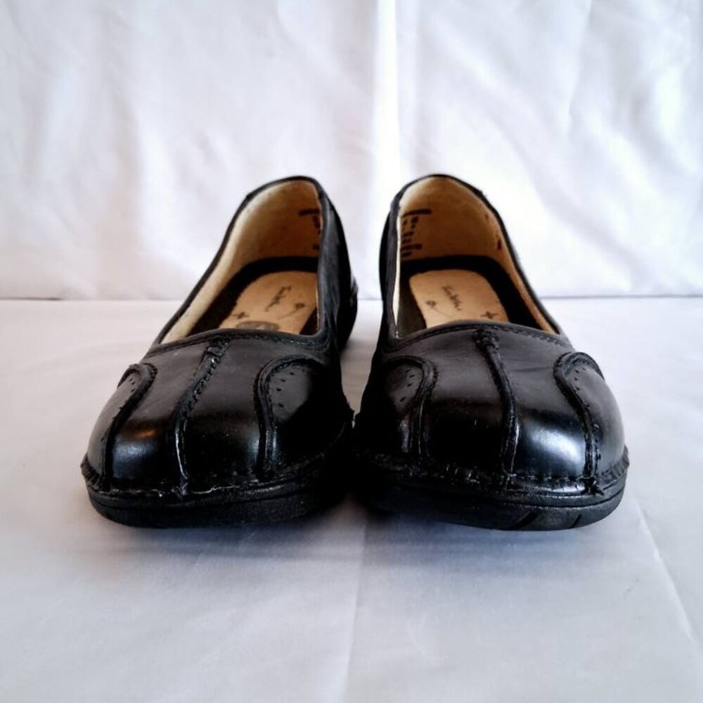 Thom McAn Women's Size 8M Delia Black Leather Shoes